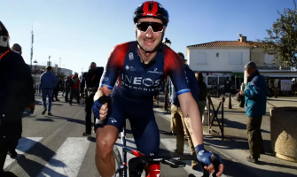 Il ciclista professionista italiano Viviani Il ciclista professionista italiano Viviani
