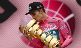 Il giocatore della Bora-Hansgrohe Hindley Il giocatore della Bora-Hansgrohe Hindley